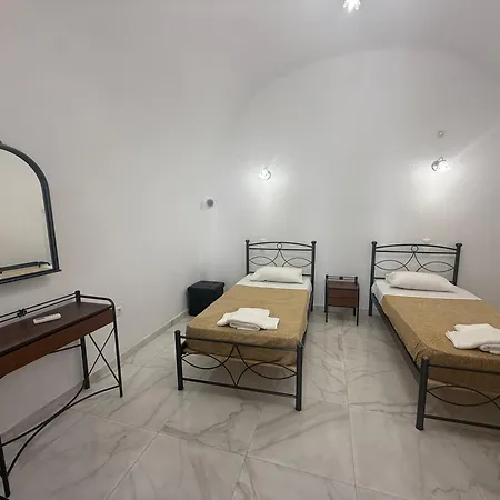 Hellas Hotel 2*
