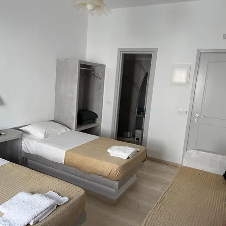 Hotel Hellas 2*
