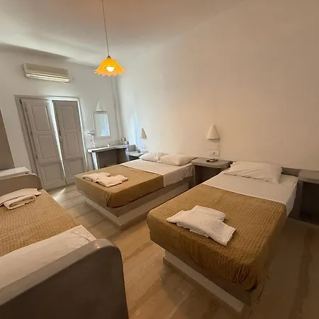 Hellas Fira (Santorini)
