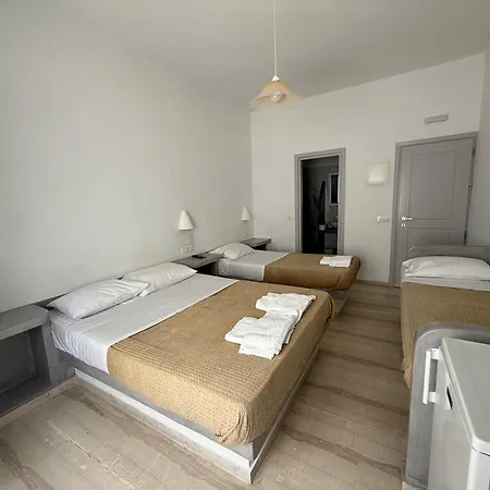 Hellas Hotel 2*