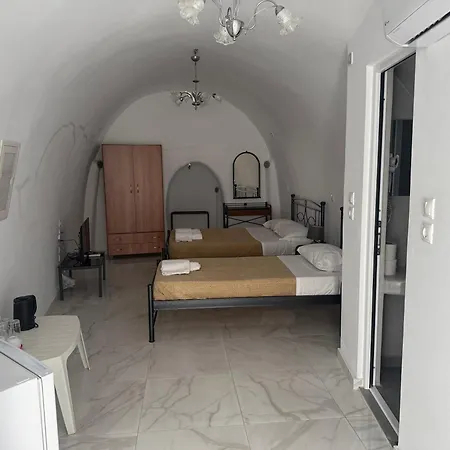 Hellas Hotel 2*